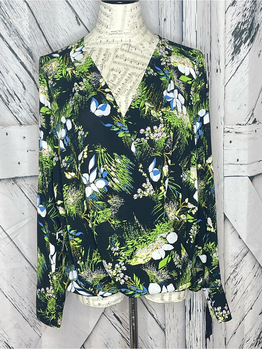Halogen Floral Wrap Blouse Long Sleeves M